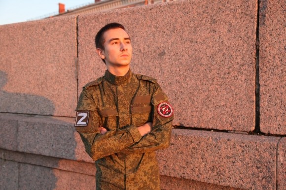 Кибервоин СВО Гриша Путин о воспитании молодежи через видеоигры Кибервоин СВО Гриша Путин о воспитании молодежи через видеоигры