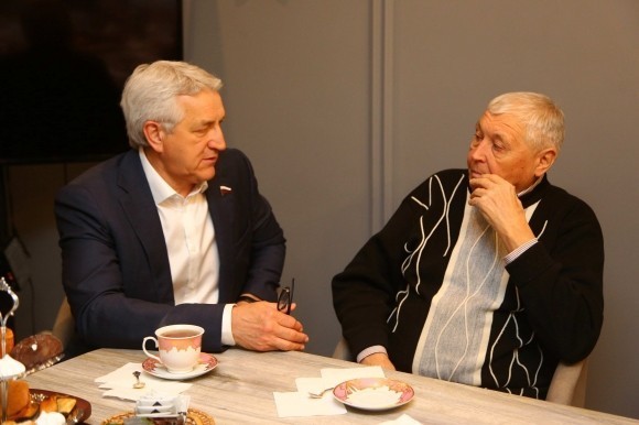 Леонид Огуль: Астрахань стала одним из первых регионов, вошедших в социальную программу «Лига ветеранов спорта» Леонид Огуль: Астрахань стала одним из первых регионов, вошедших в социальную программу «Лига ветеранов спорта»