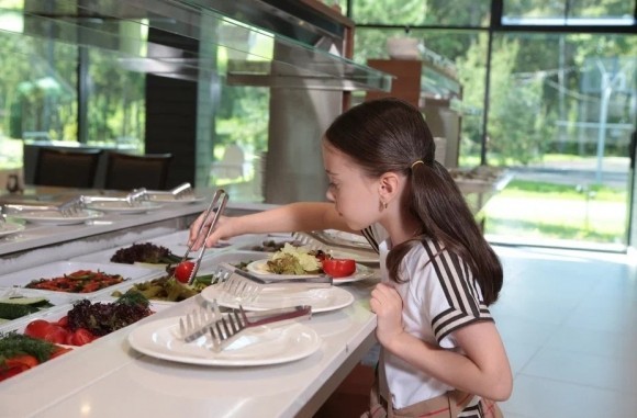 За городом как на курорте: семейные каникулы в LES Art Resort  За городом как на курорте: семейные каникулы в LES Art Resort