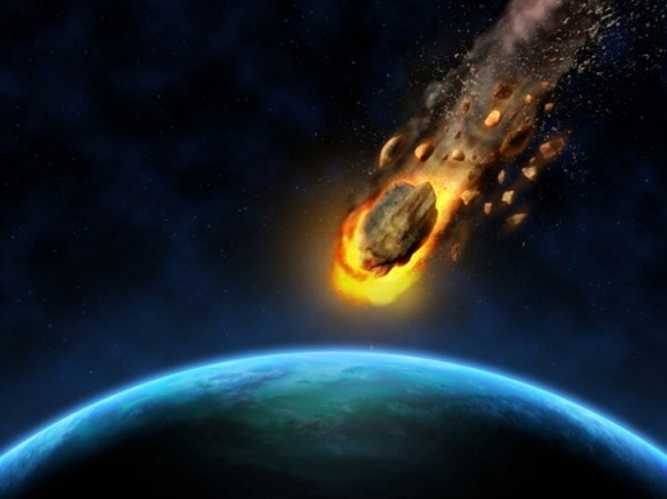 «Больше Эвереста»: огромная Дьявольская комета приблизилась к Земле