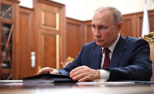 Путин заявил, что не знает о предложении Макрона об олимпийском перемирии Путин заявил, что не знает о предложении Макрона об олимпийском перемирии
