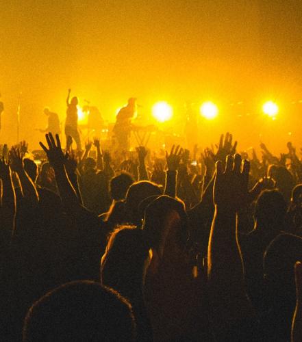 Пугачева спела об отношениях и семейной жизни с Галкиным*: чертова любовь Пугачева спела об отношениях и семейной жизни с Галкиным*: чертова любовь