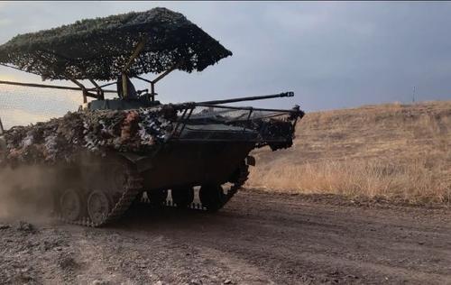 Бронегруппа тульских десантников уничтожила укронацистов под Северском Бронегруппа тульских десантников уничтожила укронацистов под Северском