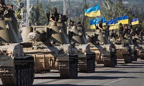 На Украине США испытывают передовое оружие на равном противнике На Украине США испытывают передовое оружие на равном противнике