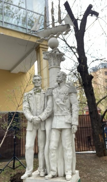 За Россию заступиться некому в этой судьбоносной войне с Западом