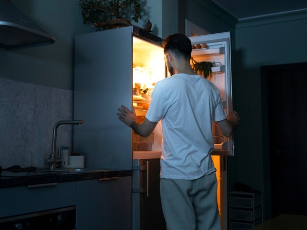 Тестостерон помешал мужчинам быстро находить огурцы в холодильнике