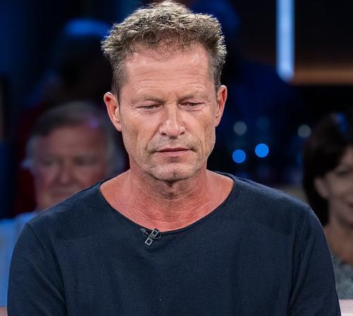 Bild: актеру Тилю Швайгеру могут ампутировать ногу из-за сепсиса Bild: актеру Тилю Швайгеру могут ампутировать ногу из-за сепсиса