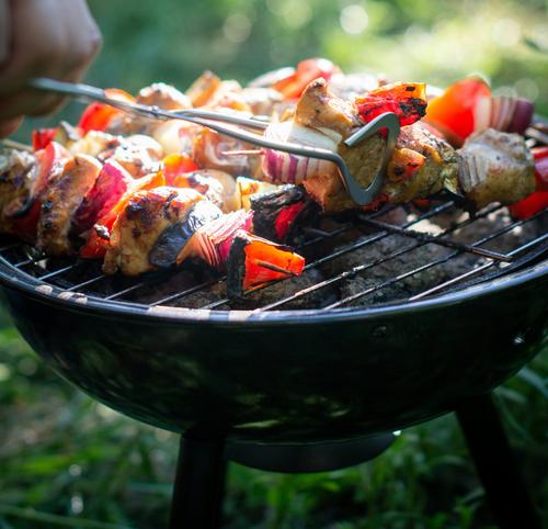 Экс-глава Роспотребнадзора Онищенко предупредил об опасности переедания шашлыка Экс-глава Роспотребнадзора Онищенко предупредил об опасности переедания шашлыка