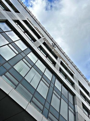 Mash: жене замглавы Минобороны Кузнецова стало плохо во время обыска их дома Mash: жене замглавы Минобороны Кузнецова стало плохо во время обыска их дома