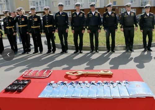 Воины балтийцы получили служебное жильё Воины балтийцы получили служебное жильё