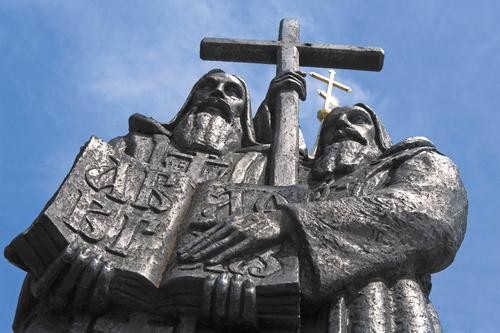 Донецкий филолог Вячеслав Теркулов: «В отличие от латинского или греческого, славянский алфавит создавался для общения с Богом»