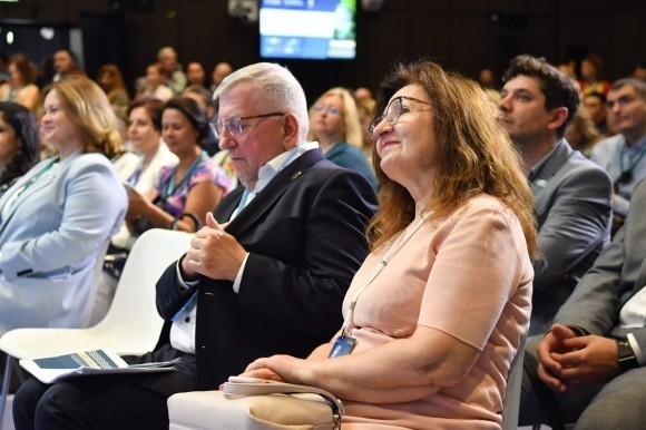 Михаил Мурашко: Санаторно-курортное лечение помогает развивать культуру приверженности здоровью Михаил Мурашко: Санаторно-курортное лечение помогает развивать культуру приверженности здоровью