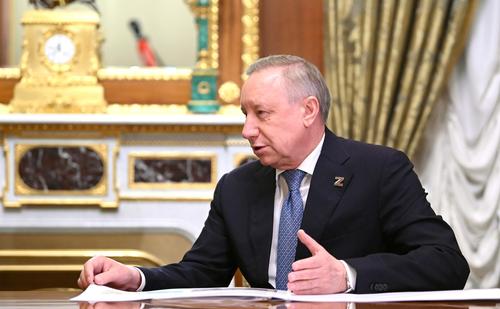 Беглов выразил соболезнования в связи с гибелью людей в упавшем в Мойку автобусе Беглов выразил соболезнования в связи с гибелью людей в упавшем в Мойку автобусе