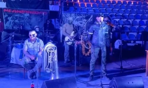 Представители добровольческих отрядов и общественных движений объединяются для борьбы с преступностью Представители добровольческих отрядов и общественных движений объединяются для борьбы с преступностью