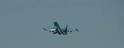 Российские фронтовые бомбардировщики нанесли бомбовый удар по живой силе врага Российские фронтовые бомбардировщики нанесли бомбовый удар по живой силе врага