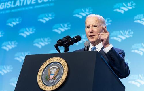 Журналист Моррис: Байден законом о REPO объявил России «экономическую войну» Журналист Моррис: Байден законом о REPO объявил России «экономическую войну»