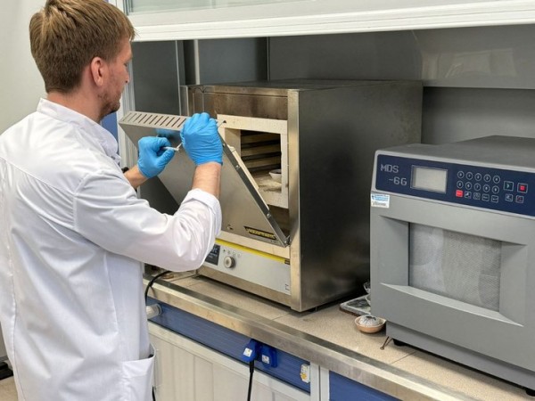 Ловцы редкоземельных металлов: создан сорбент, притягивающий из воды полезные элементы