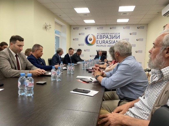 ПМЭФ, D-day в Нормандии, уголовник Трамп: хочу в Советский Союз ПМЭФ, D-day в Нормандии, уголовник Трамп: хочу в Советский Союз