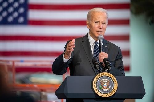 Спасти президента Байдена Спасти президента Байдена