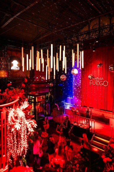 Яркая вечеринка в кубинском стиле: в Москве прошла презентация рома Danza del Fuego Яркая вечеринка в кубинском стиле: в Москве прошла презентация рома Danza del Fuego