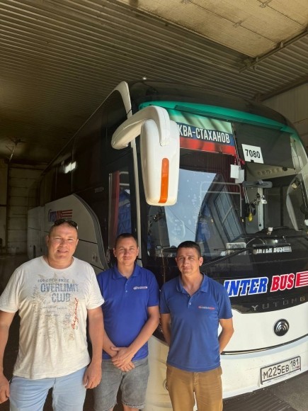 Тень героя: история Александра Нескребы, который помогает людям во время войны Тень героя: история Александра Нескребы, который помогает людям во время войны