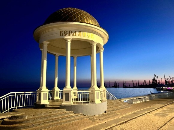 В Бердянске прошел первый Приазовский туристический форум В Бердянске прошел первый Приазовский туристический форум