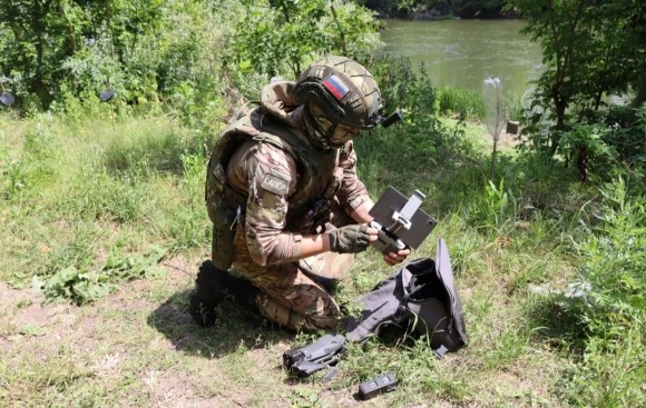 Саперы южной группировки войск разминировали берег реки на освобожденной территории
