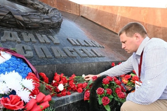 Во Ржеве прошёл ежегодный концерт-реквием организованный движением «Бессмертный полк России» Во Ржеве прошёл ежегодный концерт-реквием организованный движением «Бессмертный полк России»