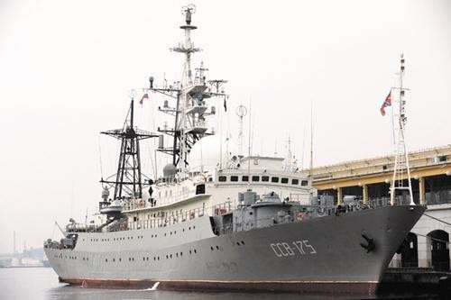 Вслед за российскими моряками на Кубу должны вернуться разведчики Вслед за российскими моряками на Кубу должны вернуться разведчики