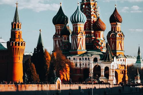 Западные спецслужбы пугают мир «рукой Кремля»