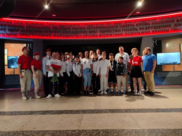 Музей Победы на Поклонной горе - первая точка остановки в Москве мотокорреспондента «Союза отцов» Ольги Безруковой Музей Победы на Поклонной горе - первая точка остановки в Москве мотокорреспондента «Союза отцов» Ольги Безруковой