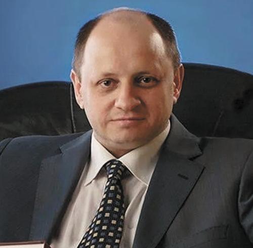 Украинский нацизм: не Бандера, а Гитлер Украинский нацизм: не Бандера, а Гитлер