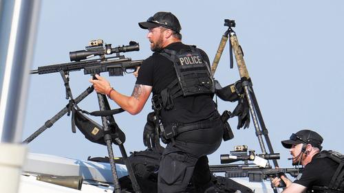 Почему охрана Трампа допустила провал? Почему охрана Трампа допустила провал?