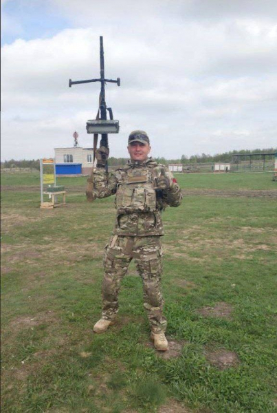 Полиция задержала Альберта Пилосяна — убийцу ветерана СВО, бойца «Группы Вагнер» Полиция задержала Альберта Пилосяна — убийцу ветерана СВО, бойца «Группы Вагнер»