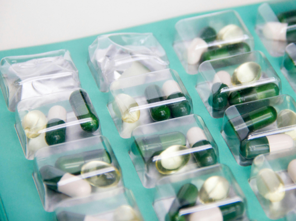 Российские ученые «научили» искусственный разум проверять лекарства на совместимость