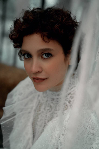 Актриса Анна Зайкова: Мир часто трясло, но всегда удавалось найти выход Актриса Анна Зайкова: Мир часто трясло, но всегда удавалось найти выход