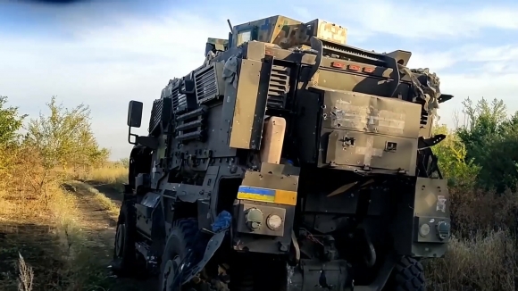 Штурмовой драйв: сожгли «американца» и взяли в плен семерых бандеровцев Штурмовой драйв: сожгли «американца» и взяли в плен семерых бандеровцев