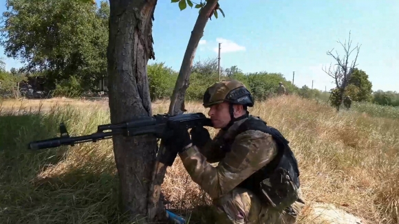 Штурмовой драйв: сожгли «американца» и взяли в плен семерых бандеровцев Штурмовой драйв: сожгли «американца» и взяли в плен семерых бандеровцев