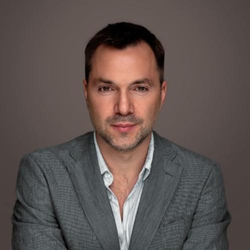 Арестович заявил, что, судя по "плану победы", Офис Зеленского начал готовиться к поражению 