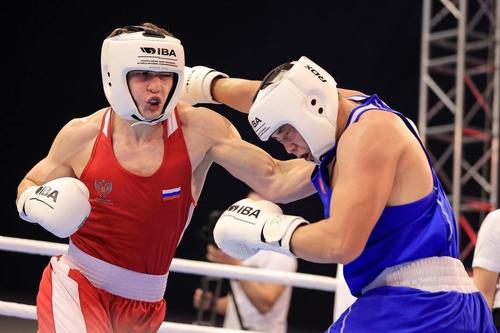 Российские боксеры показали стопроцентный победный результат в четвертый день первенства мира в Черногории Российские боксеры показали стопроцентный победный результат в четвертый день первенства мира в Черногории