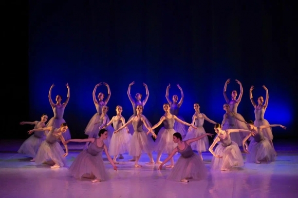 Гала-концерт «Посвящение Галине» в честь 30-летия Колледжа музыкально-театрального искусства имени Галины Вишневской Гала-концерт «Посвящение Галине» в честь 30-летия Колледжа музыкально-театрального искусства имени Галины Вишневской