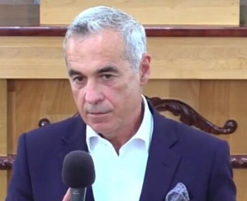 Правый политик Джорджеску допущен до президентских выборов в Румынии Правый политик Джорджеску допущен до президентских выборов в Румынии