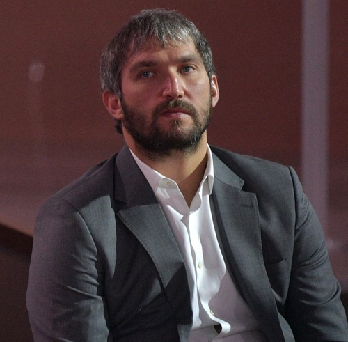 Нападающий «Вашингтон» Овечкин признан первой звездой игровой недели в НХЛ